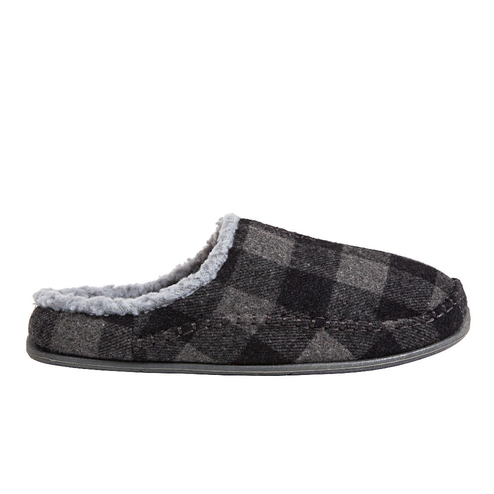 Deer Stags Nordic in Grey Black Plaid