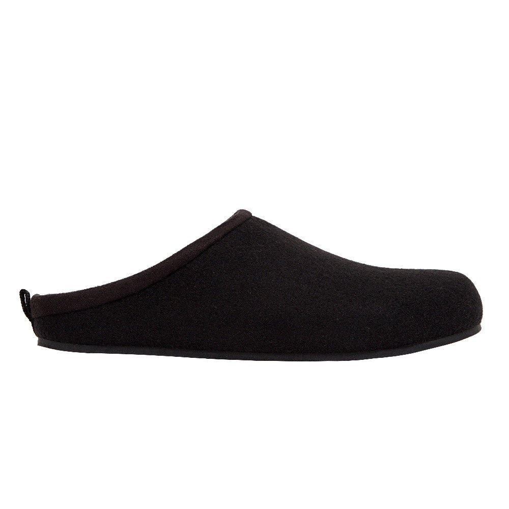 Unbound Unisex Slipper in Black