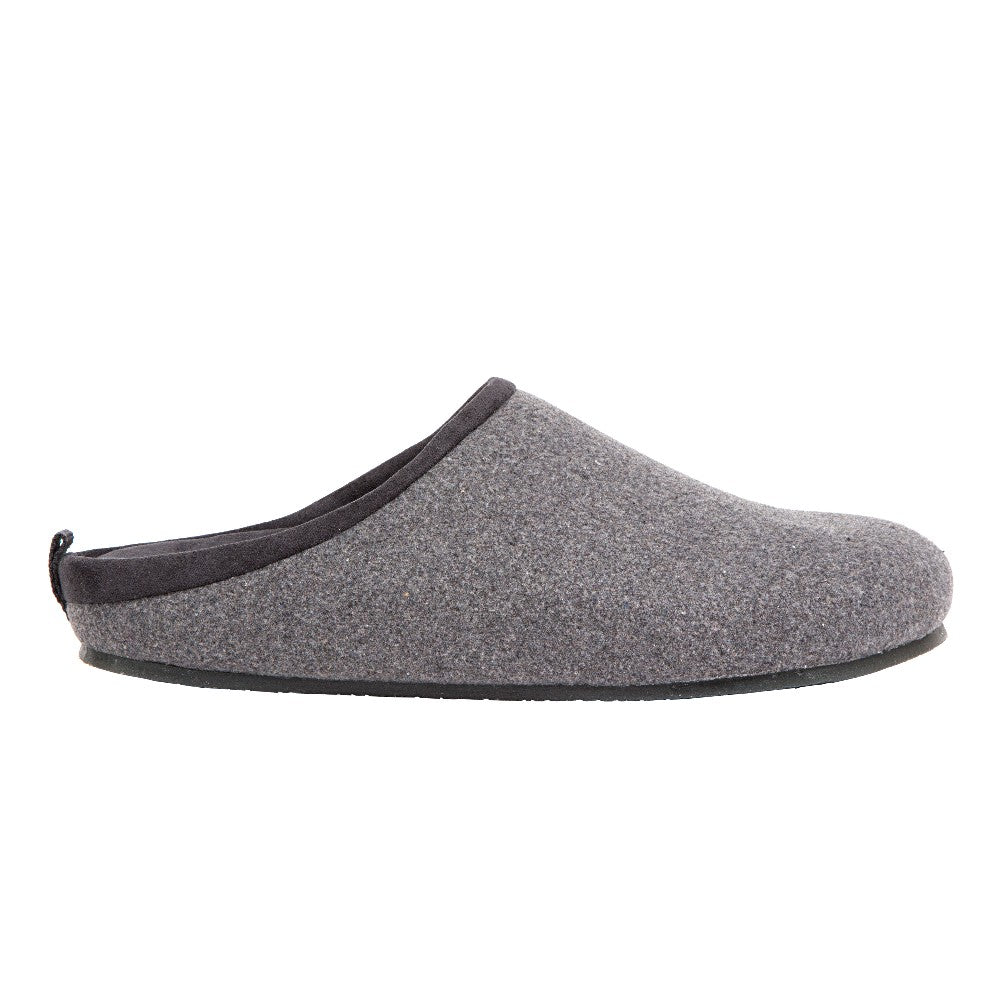 Unbound Unisex Slipper in Grey